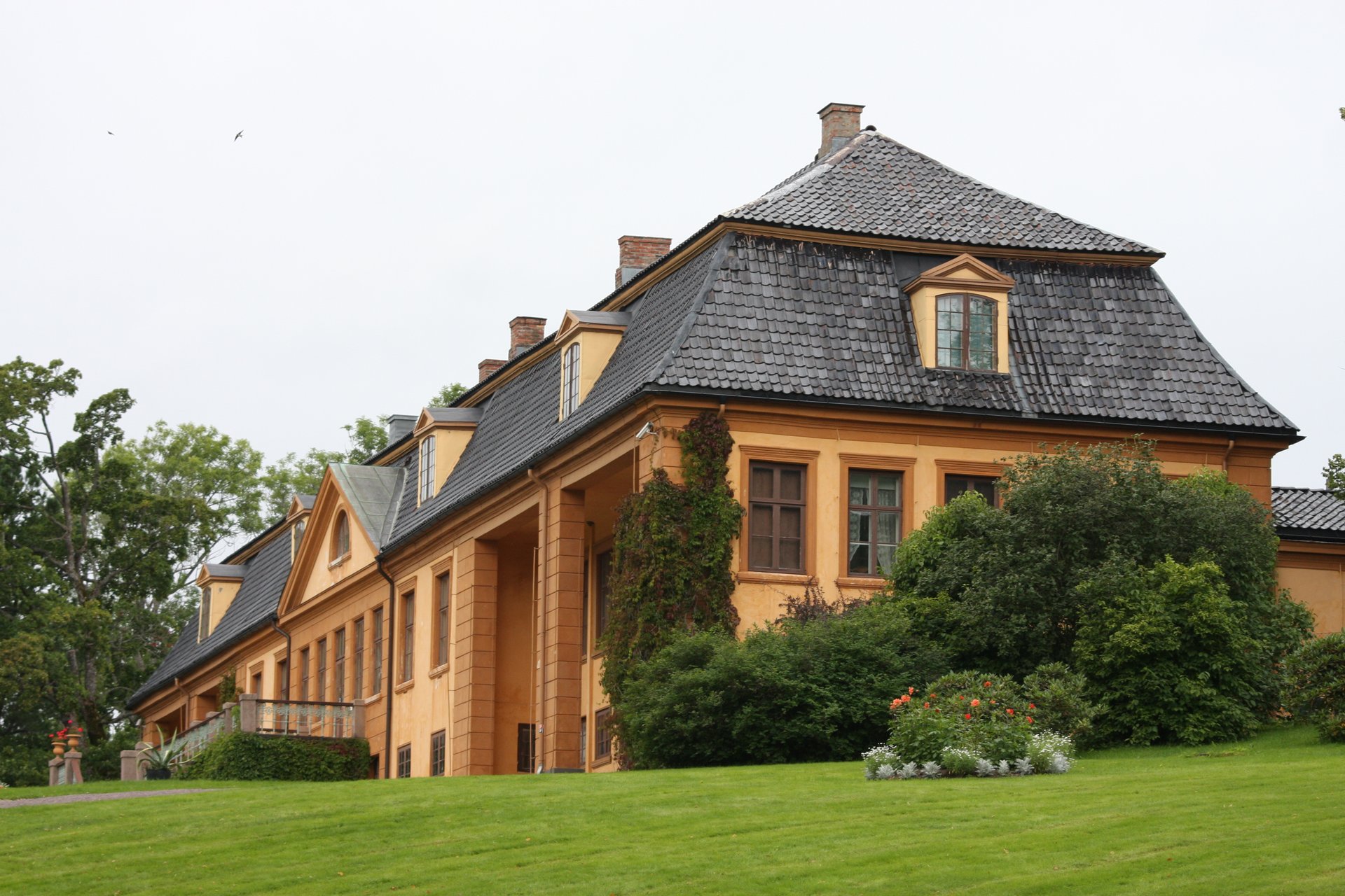 Castlebook · Bogstad Manor