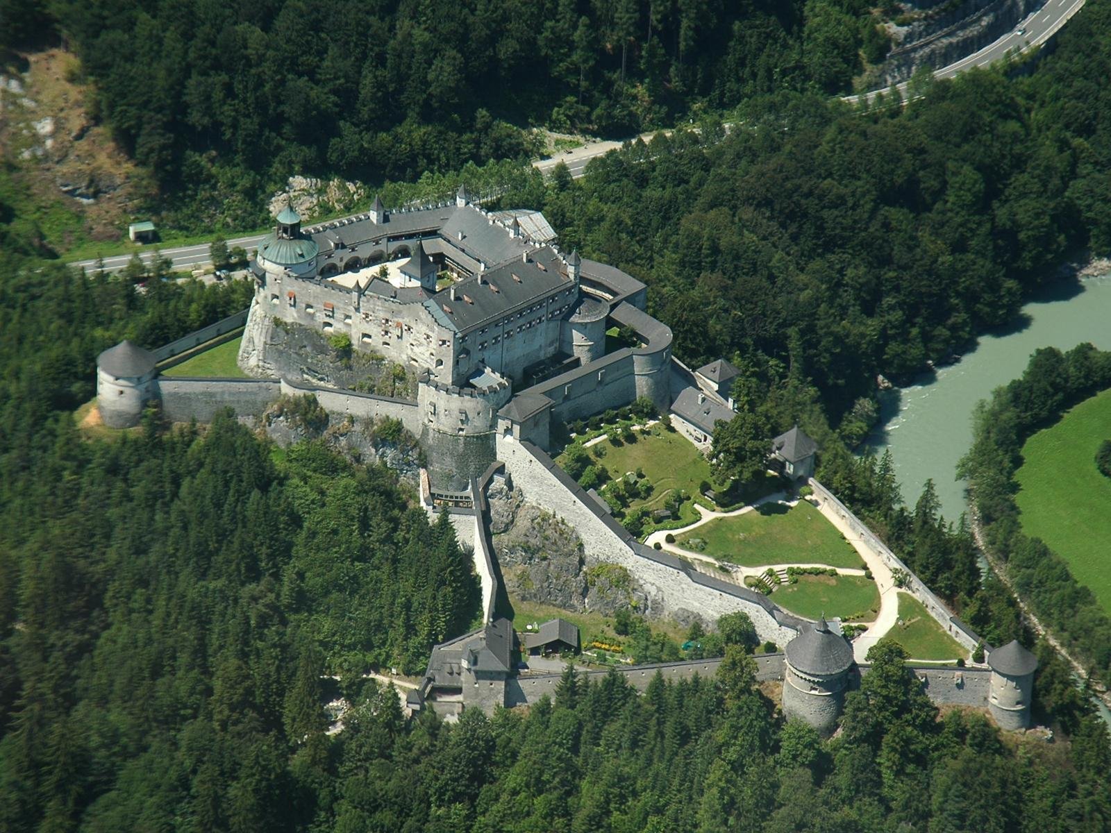Castlebook · Hohenwerfen Castle