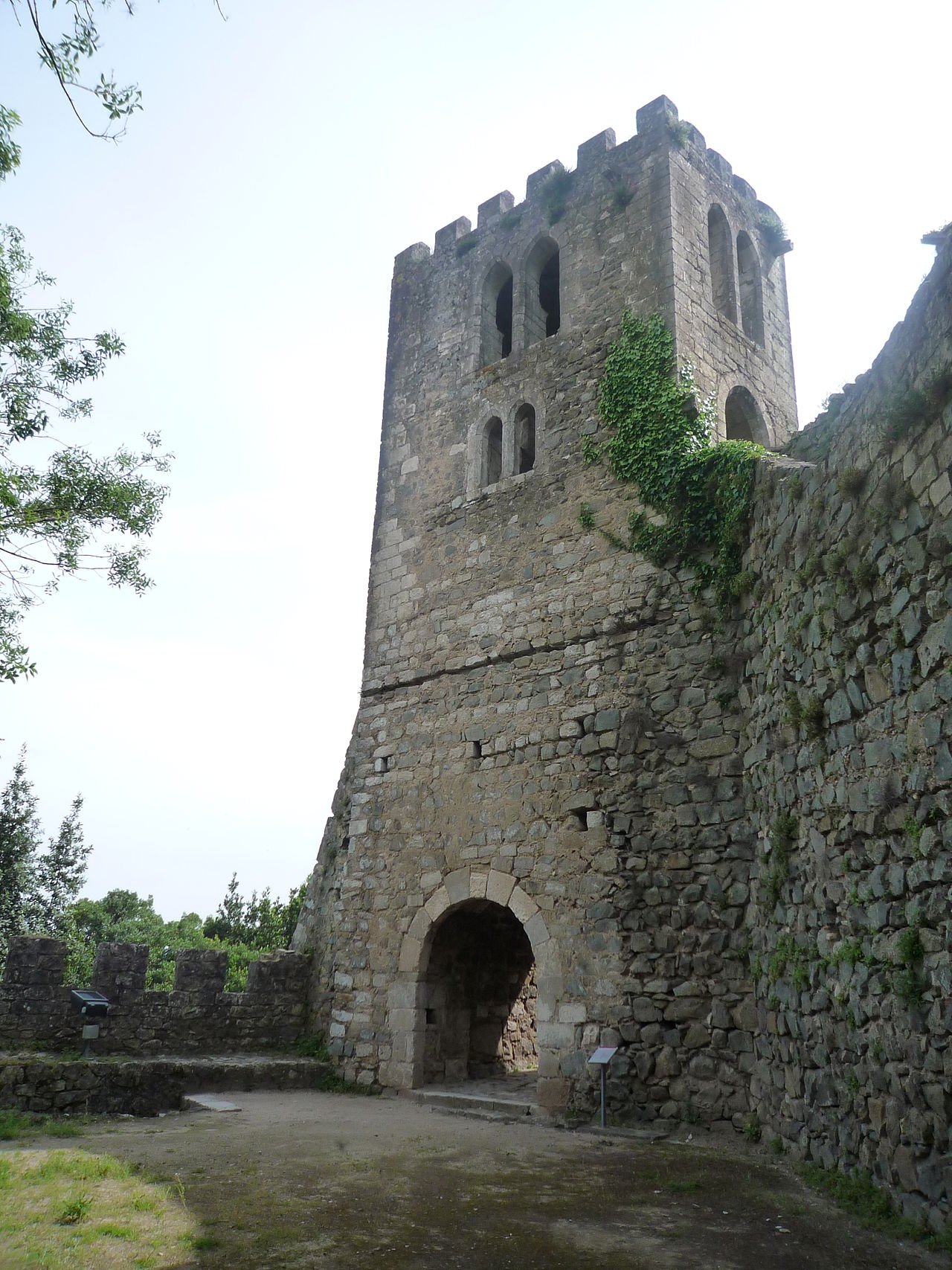 Castlebook · Castle of Leiria