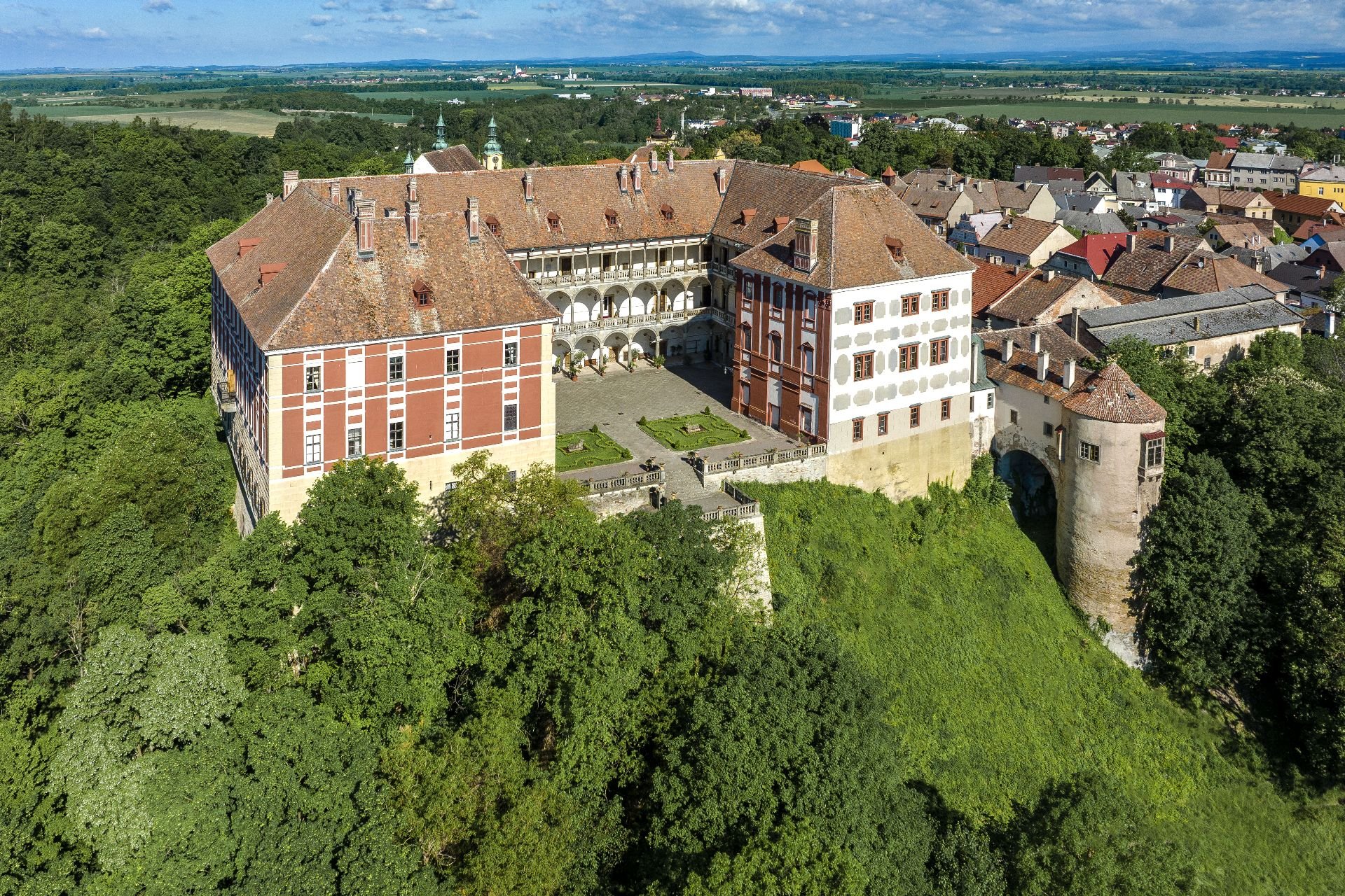 Castlebook · Castle Opočno