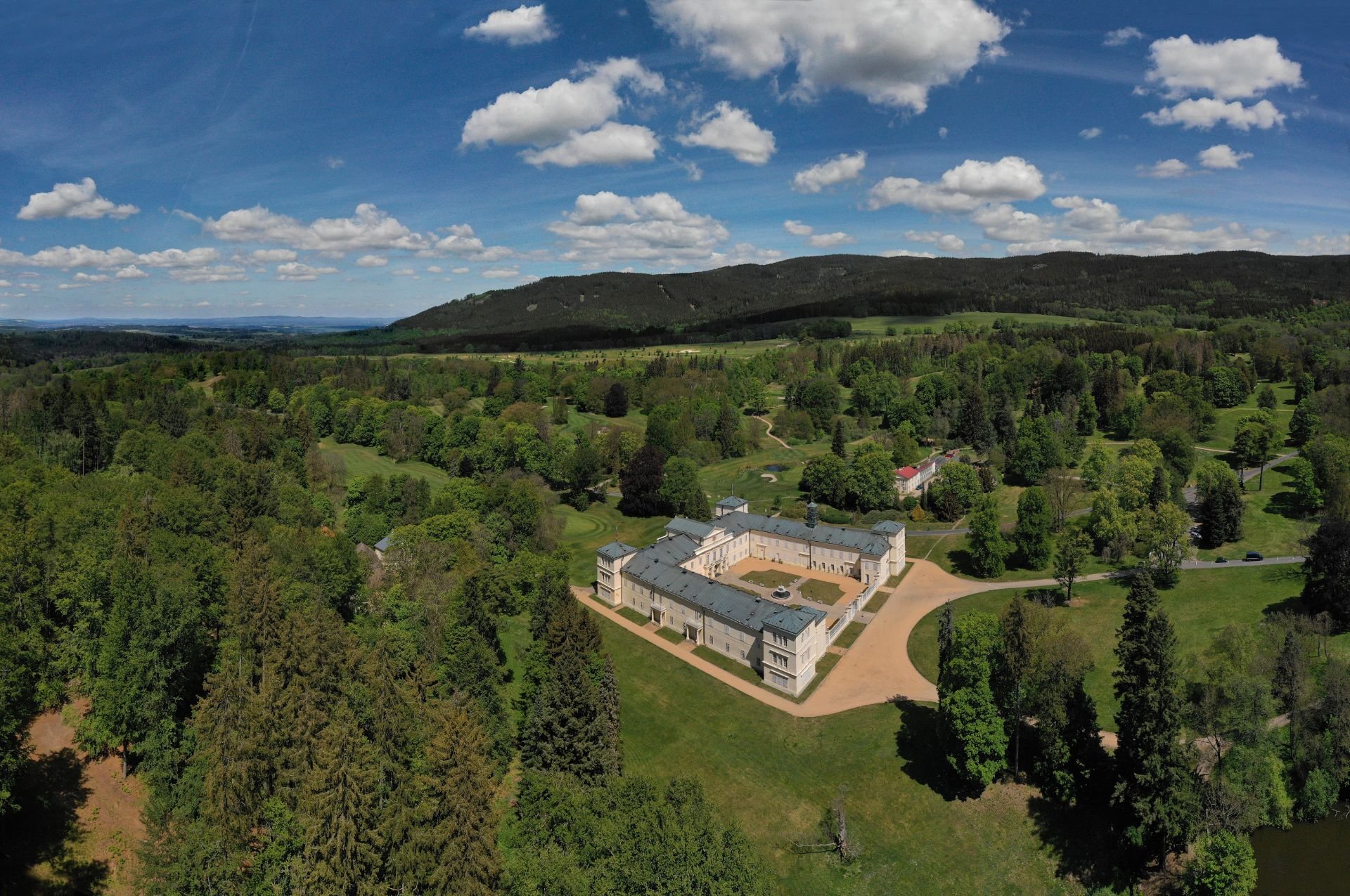 Castlebook · Chateau Metternich
