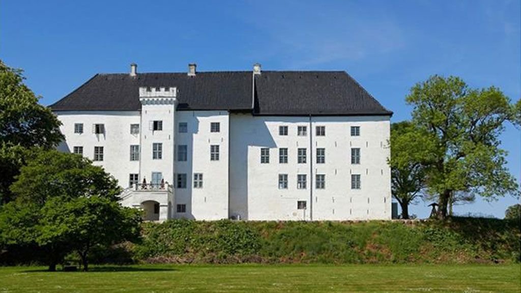Castlebook · Dragsholm Castle