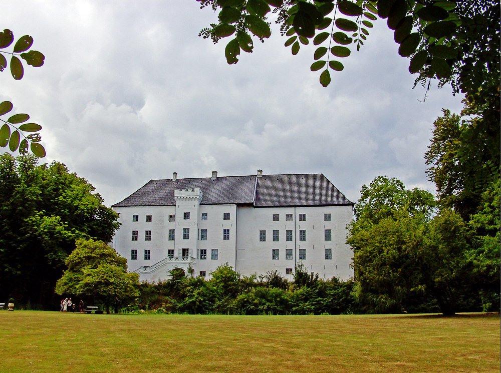 Castlebook · Dragsholm Castle