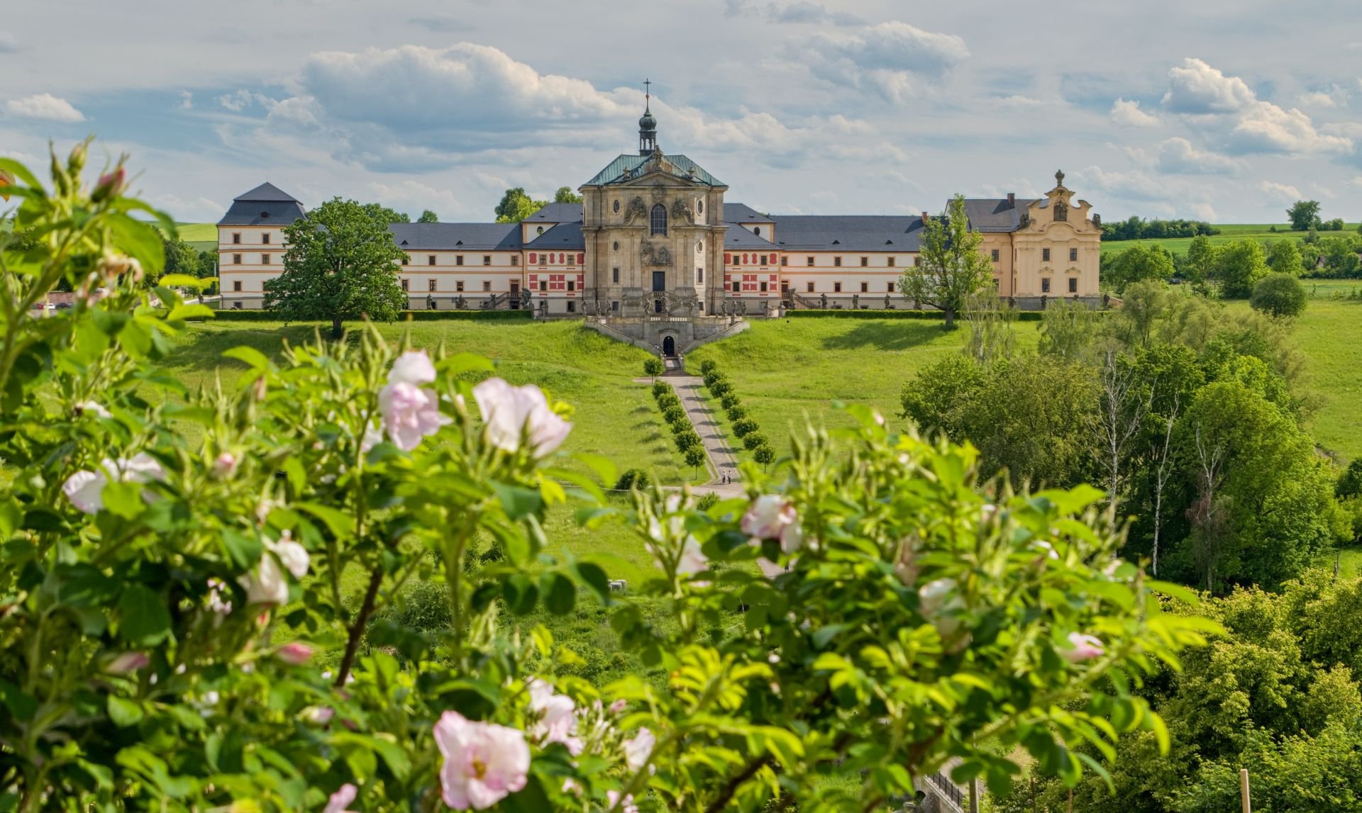 Castlebook · Hospital Kuks
