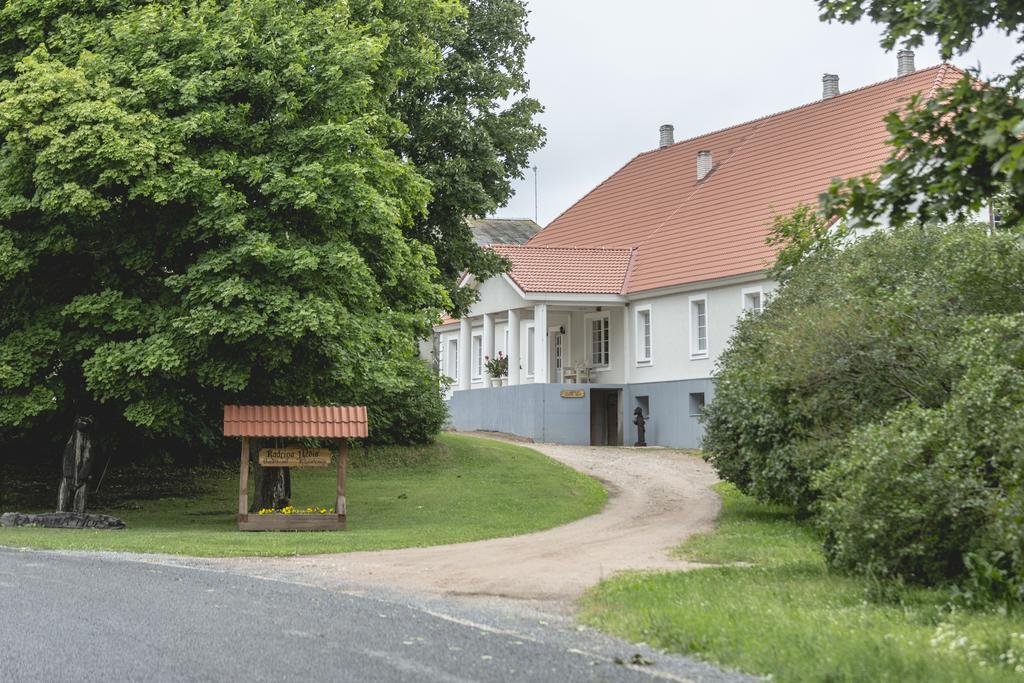 Castlebook · Kadrina Manor