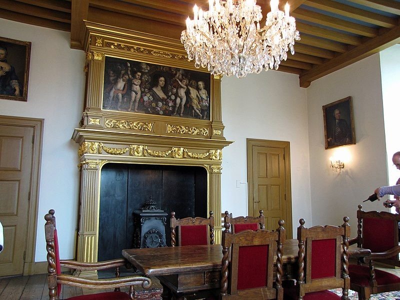 Castlebook · Ammersoyen Castle