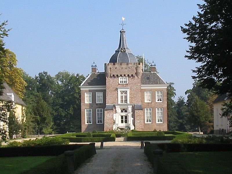 Castlebook · Heukelum Castle