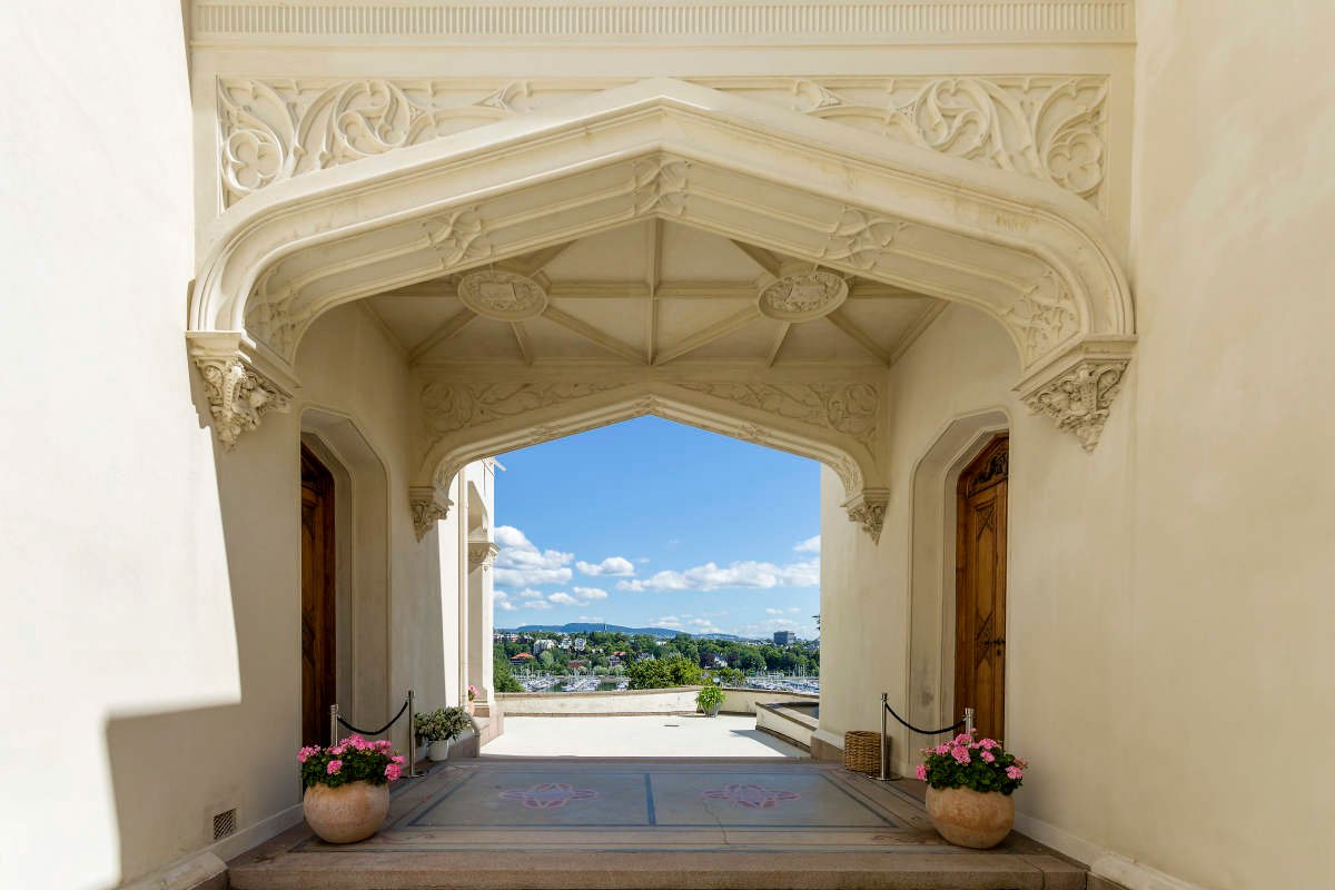 Castlebook · Oscarshall Palace