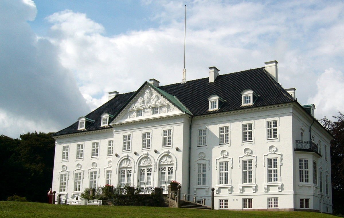 Castlebook · Marselisborg Palace