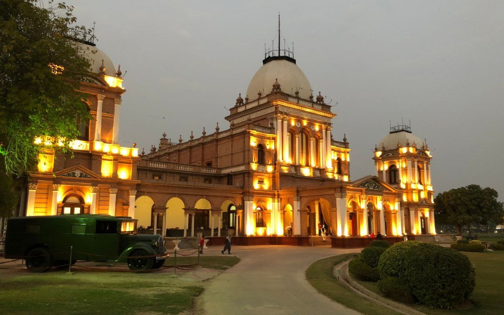 Castlebook · Noor Mahal Palace