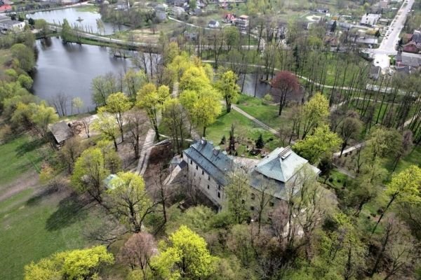 Castlebook · Chlewiska Castle