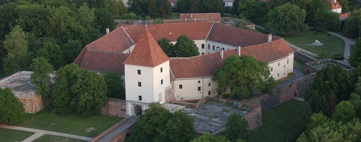Castlebook · Nadasdy Castle