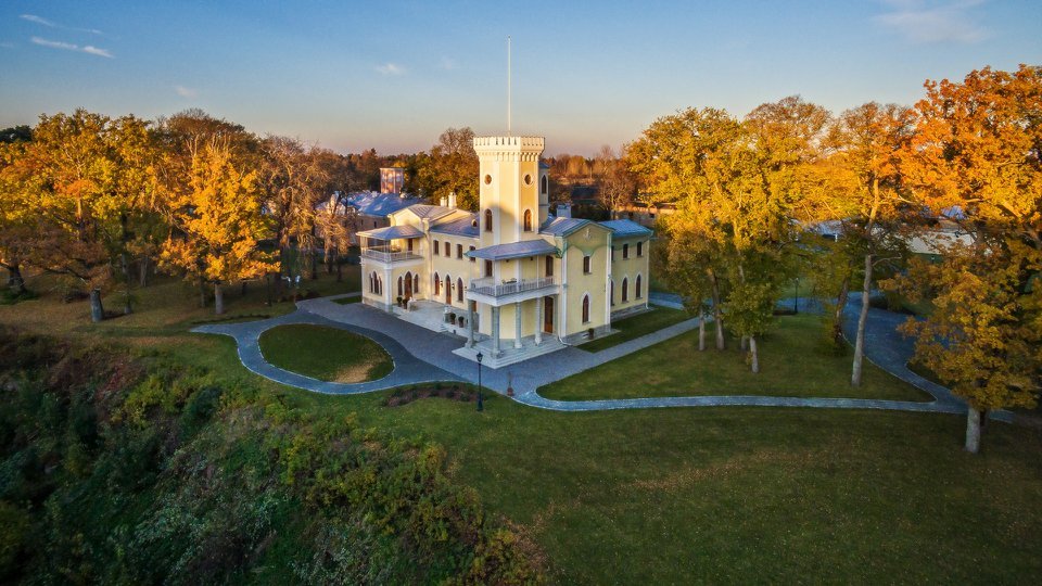 Castlebook · Keila-Joa Castle