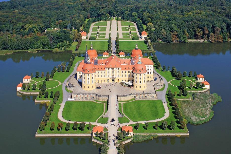 Castlebook · Moritzburg castle