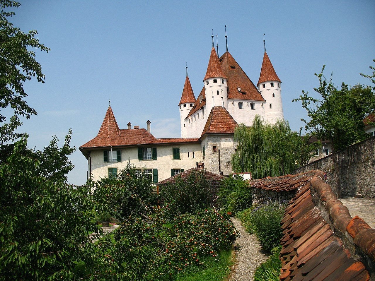 Castlebook · Thun Castle