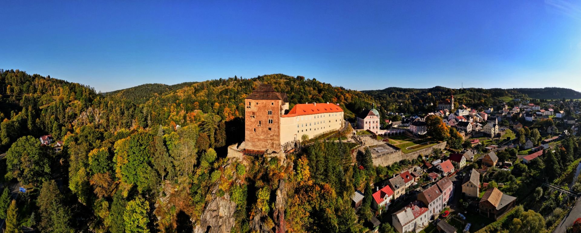 Castlebook · State castle and chateau Bečov