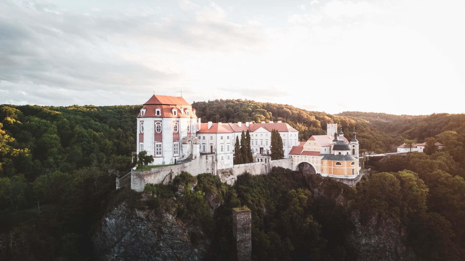 Castlebook · Státní zámek Vranov nad Dyjí