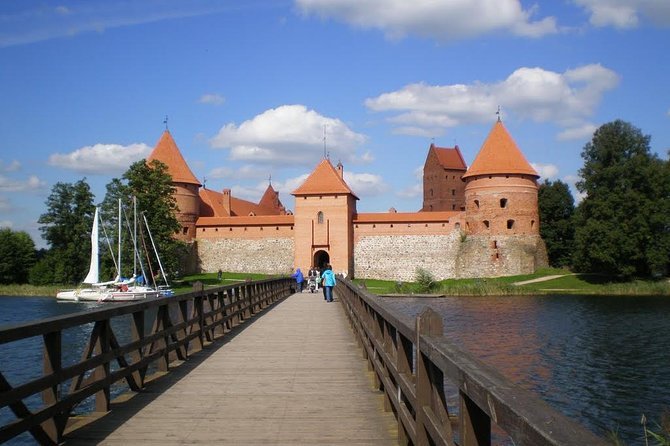 Castlebook · Trakai Island Castle