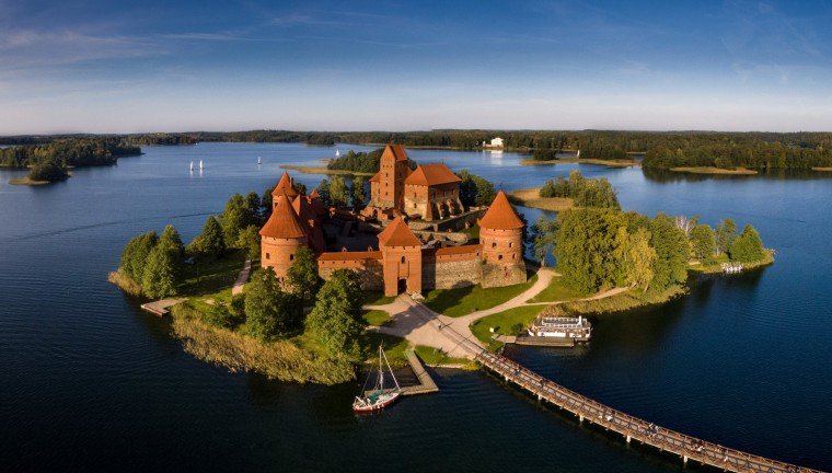 Castlebook · Trakai Island Castle