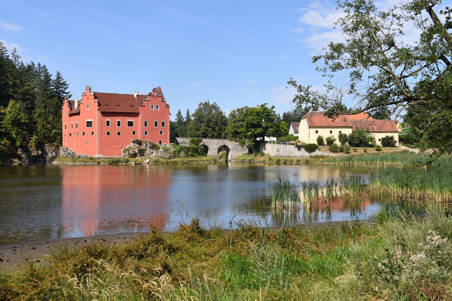 Castlebook · Chateau Červená Lhota