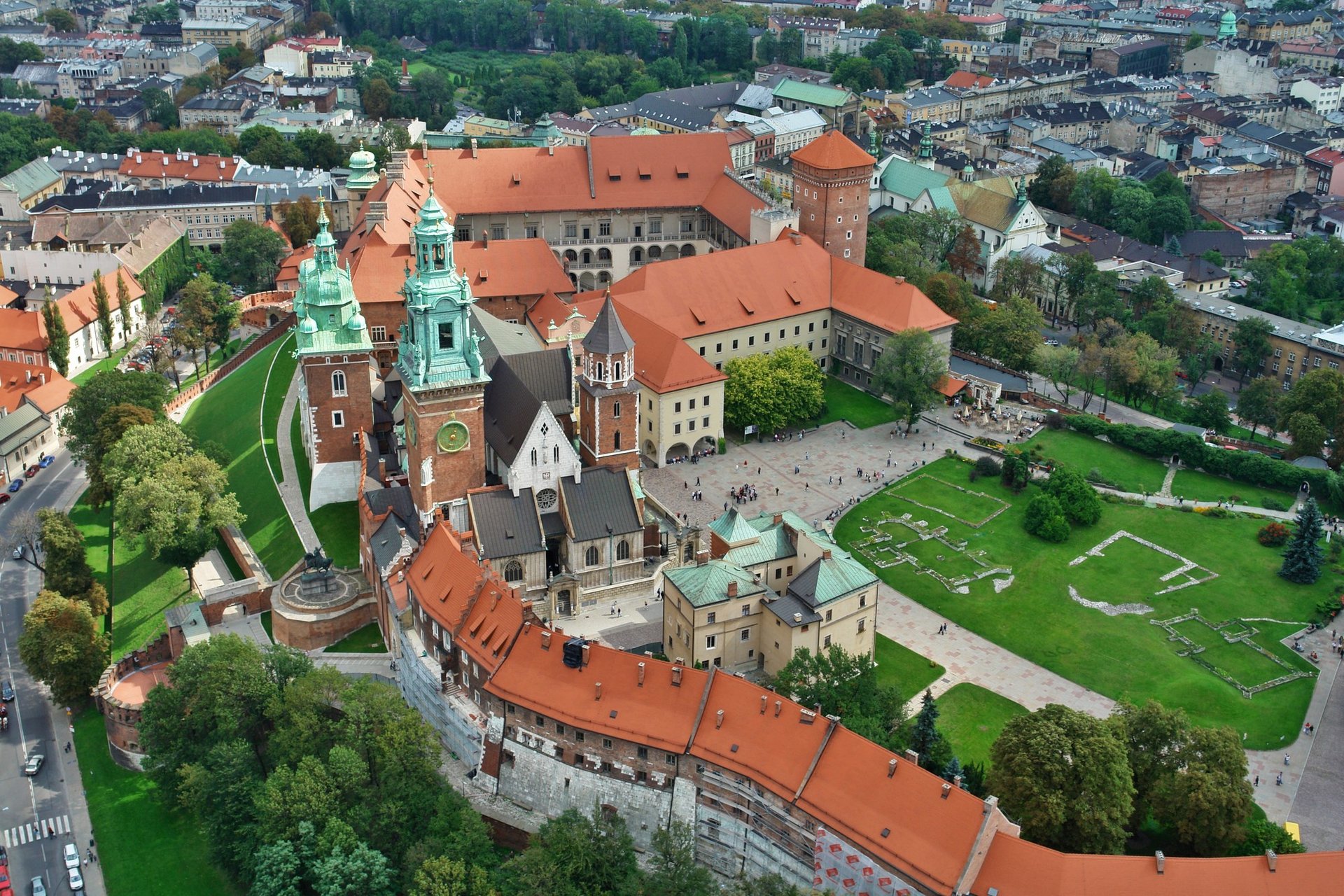 Castlebook · Wawel Royal Castle