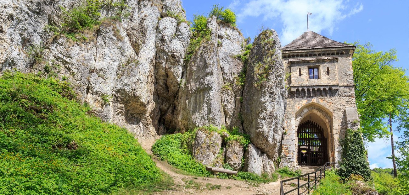 Castlebook · Ogrodzieniec Castle