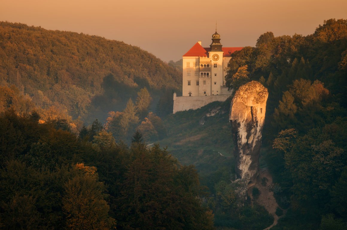 Castlebook · Pieskowa Skała Castle