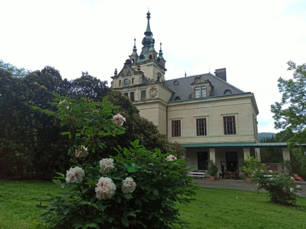 Castlebook · Chateau Velké Březno