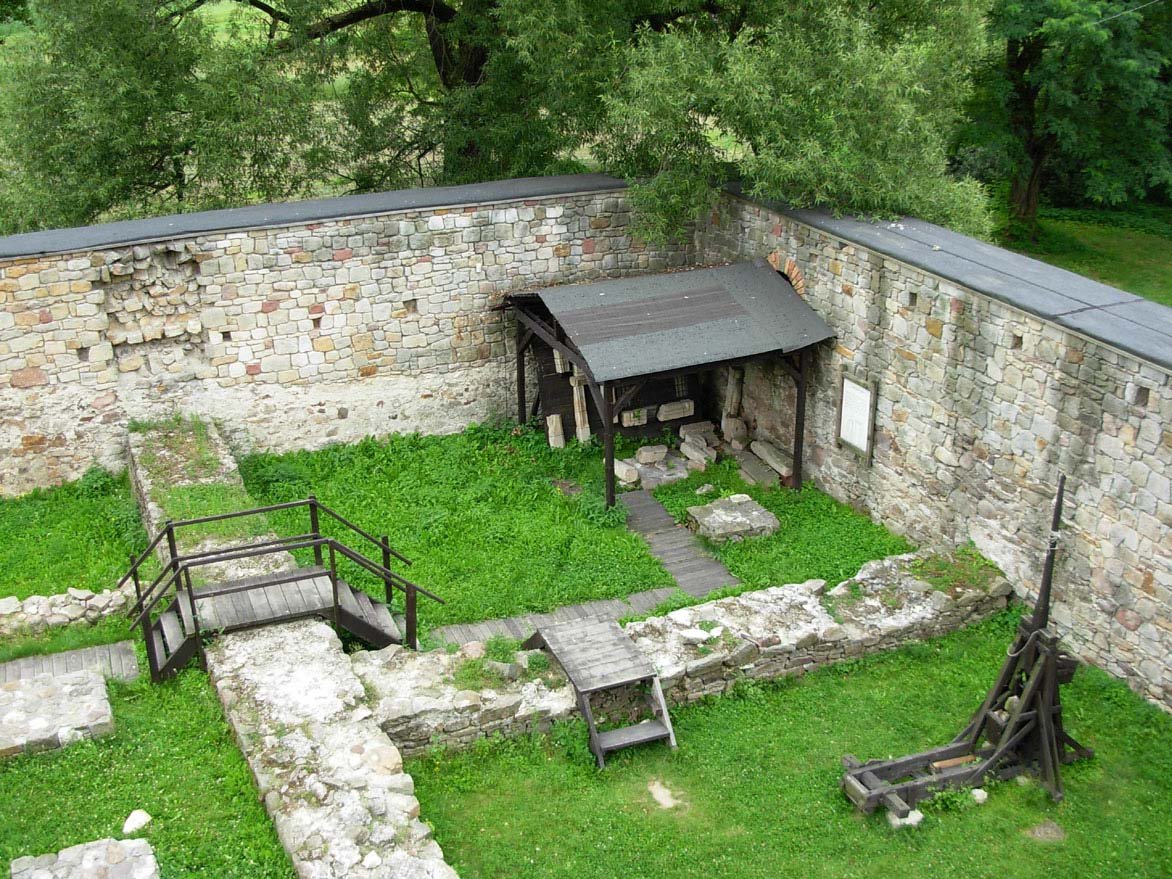 Castlebook · Chudów Castle